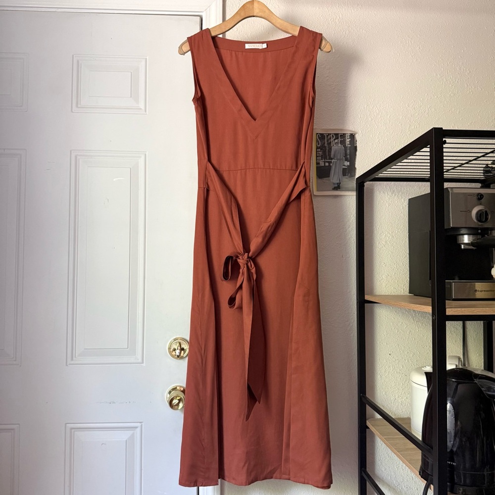 SANCIA rust orange v neck belted sleeveless midi dress